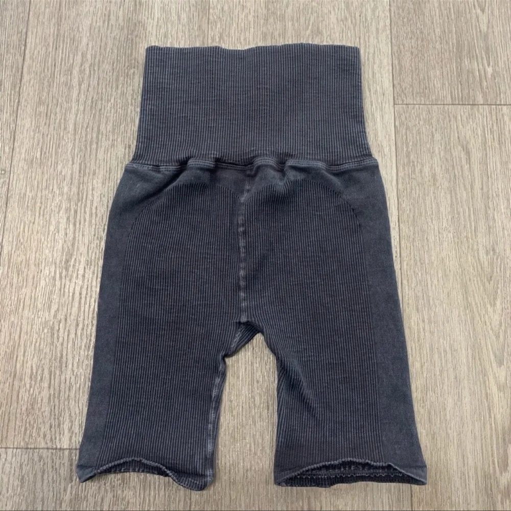 NEW Free People Happiness Runs Long Crop & Biker Short Set - Picture 7 of 10